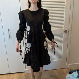 CYNTHIA ROWLEY - Kyoto Embroidered Dress Black/White Floral Long Sleeve SIZE M